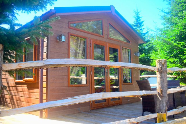 Tawny Lodge