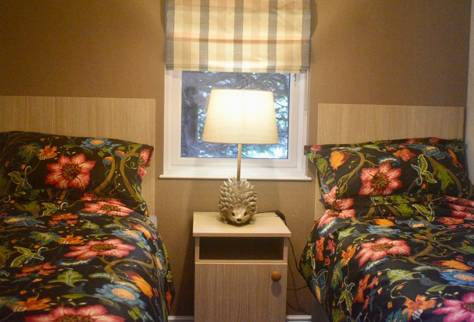 Tawny Lodge twin bedroom Tawny Lodge twin bedroom