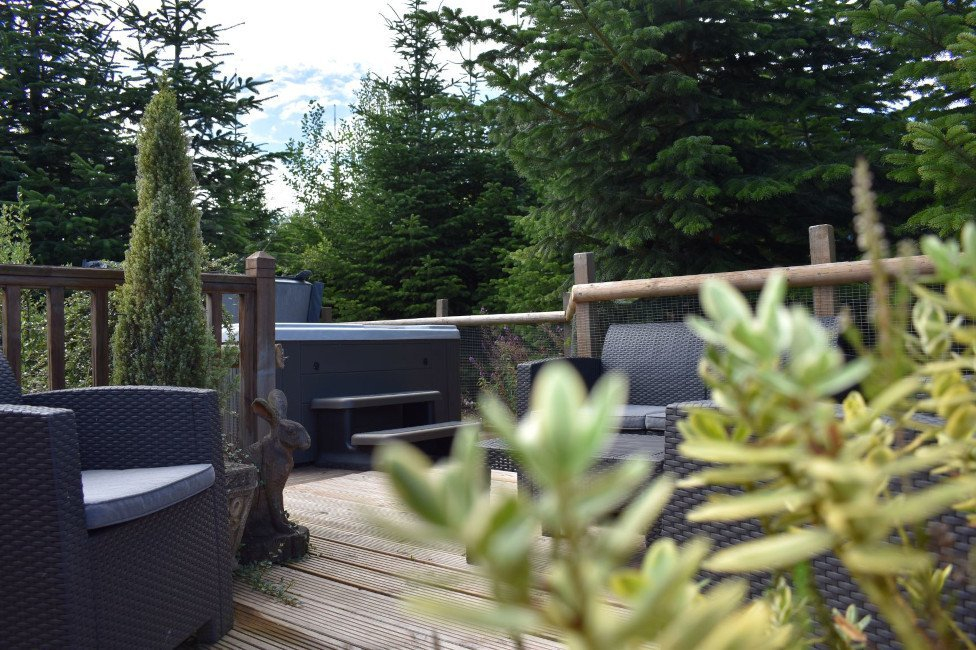 The Stables Lodge decking area The Stables Lodge decking area