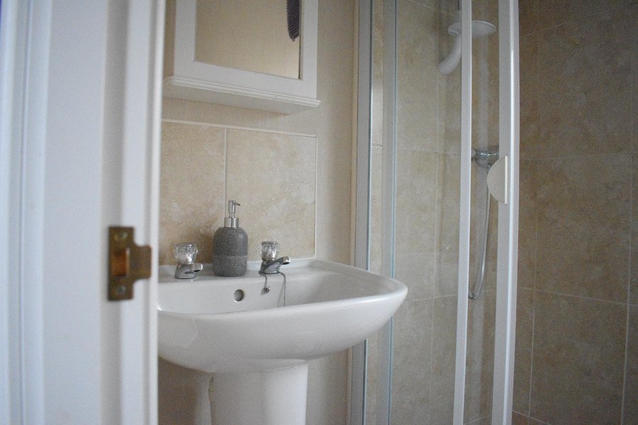 The Stables ensuite